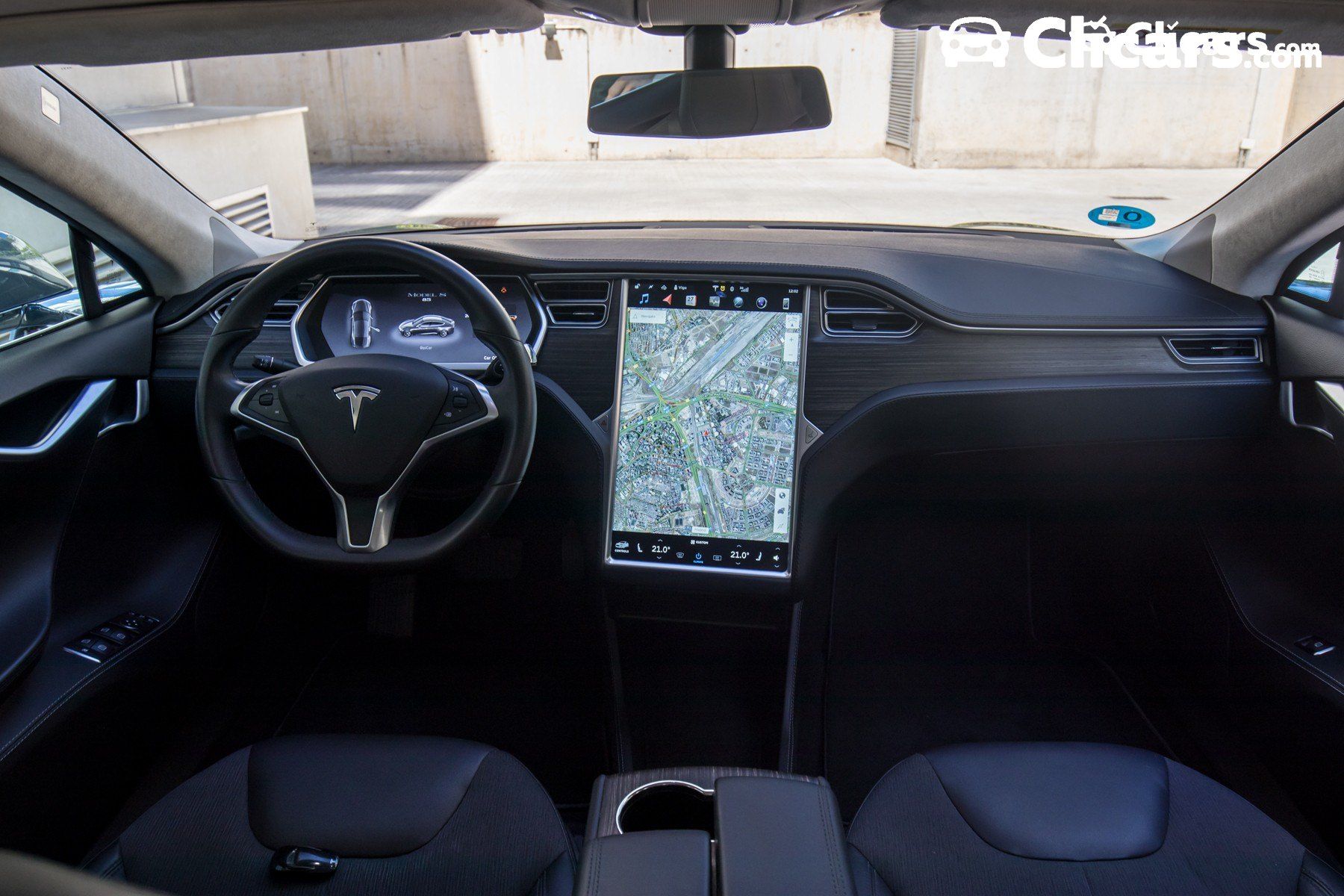 Tesla Model S 75