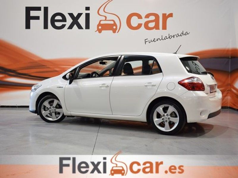 Toyota Auris 1.8 Híbrido Active