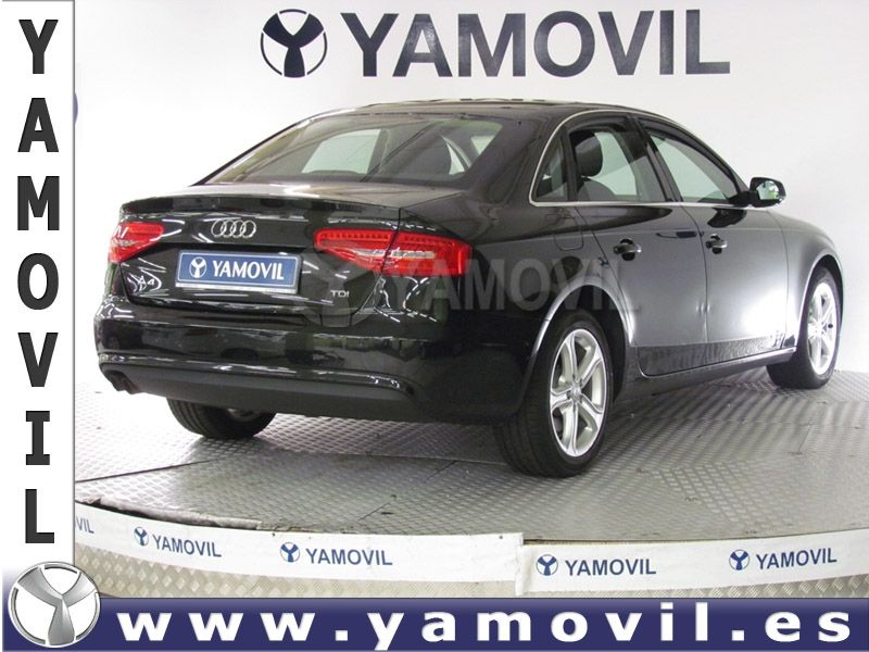 Audi A4 2.0 TDi ADVANCE 143CV