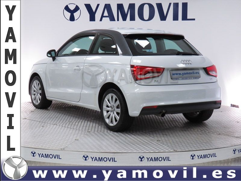 Audi A1 1.6 TDi 115CV 3P ATTRACTION