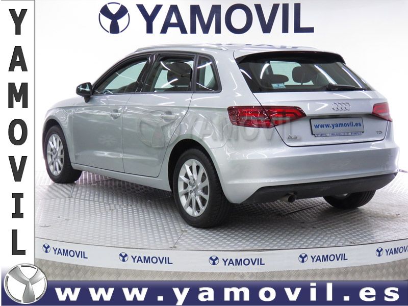 Audi a3 SPORTBACK 1.6 ATTRACTION S-TRONIC 105CV 5P