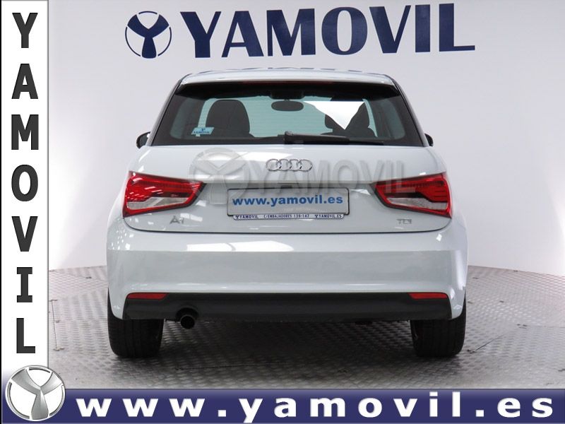 Audi A1 1.6 TDi 115CV 3P ATTRACTION