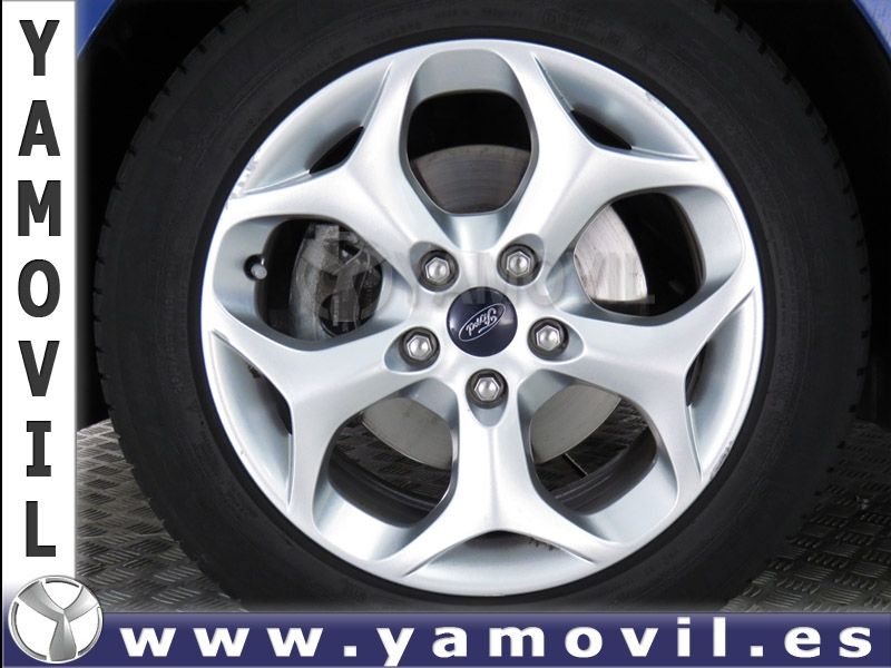 Ford Focus TREND 1.6i 100CV