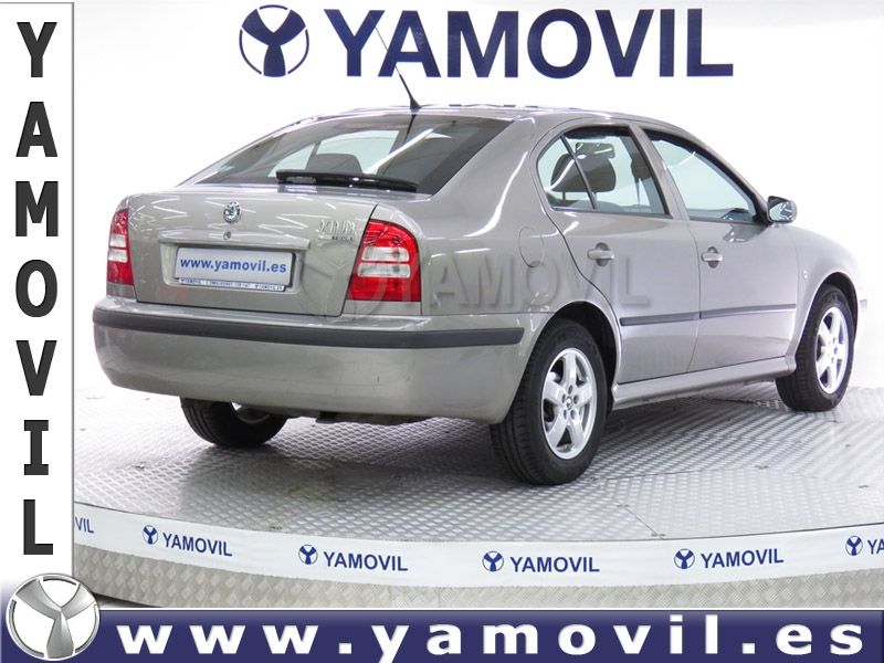 Skoda Octavia 1.9 TDi 100CV 5P TOUR