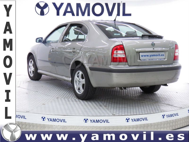 Skoda Octavia 1.9 TDi 100CV 5P TOUR