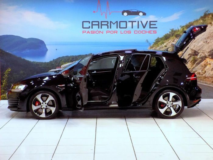 Volkswagen Golf 2.0 TSI GTI Performance DSG 230