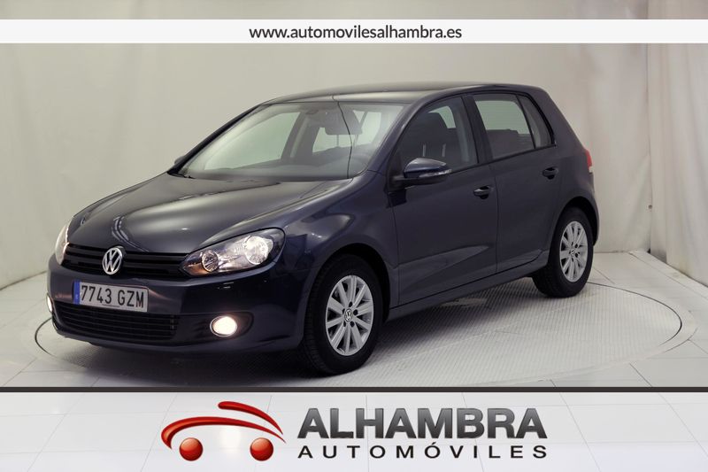 Volkswagen Golf 1.6 TDI 105 ADVANCE BLUEMOTION TECH