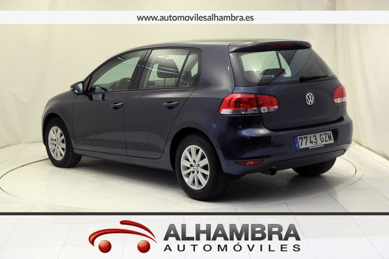 Volkswagen Golf 1.6 TDI 105 ADVANCE BLUEMOTION TECH