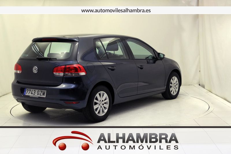 Volkswagen Golf 1.6 TDI 105 ADVANCE BLUEMOTION TECH