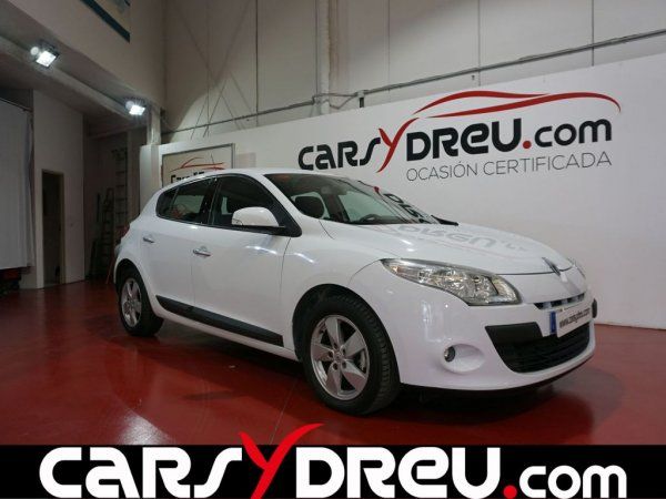 Renault Megane Dynamique dCi 110 Autom. EDC eco2 E5