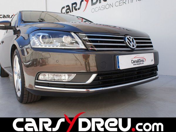 Volkswagen Passat 2.0 TDI 140 DSG Advance Bluemotion Tech