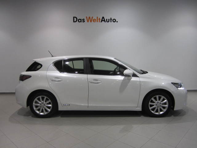 Lexus CT 200h 200h Pack Hybrid Plus 100 kW (136 CV)
