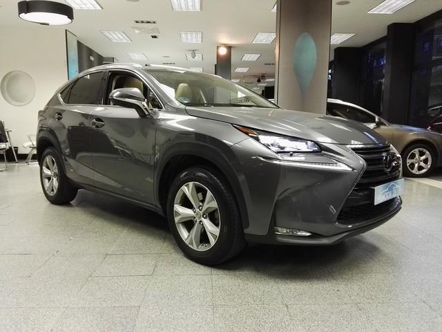 Lexus NX 300h Luxury 4WD 145 kW (197