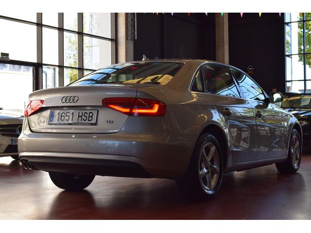 Audi A4 AUDI A4 2.0 TDI Advanced Editi