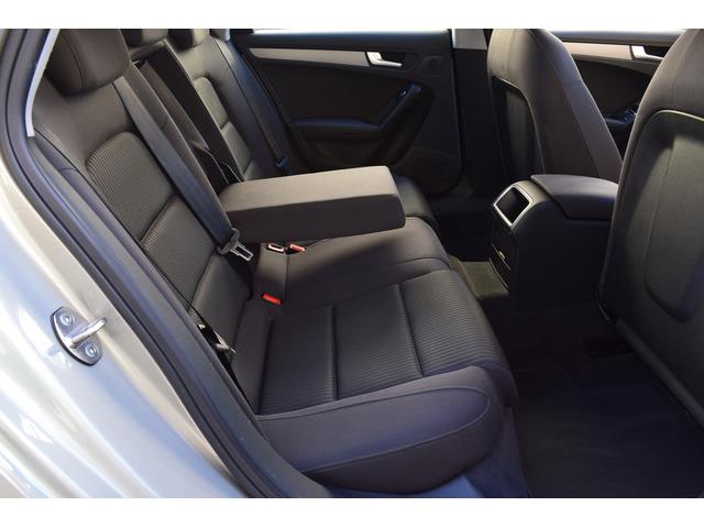 Audi A4 AUDI A4 2.0 TDI Advanced Editi