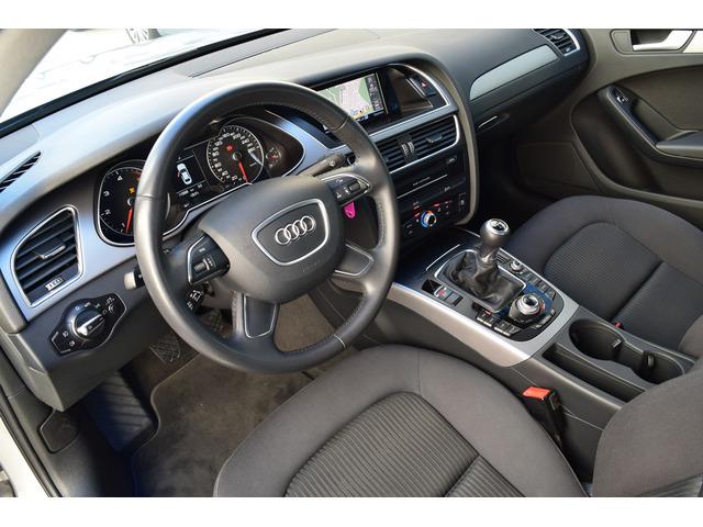 Audi A4 AUDI A4 2.0 TDI Advanced Editi