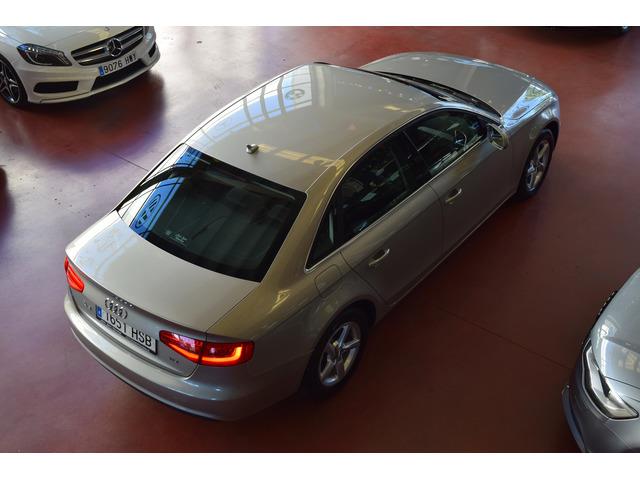 Audi A4 AUDI A4 2.0 TDI Advanced Editi