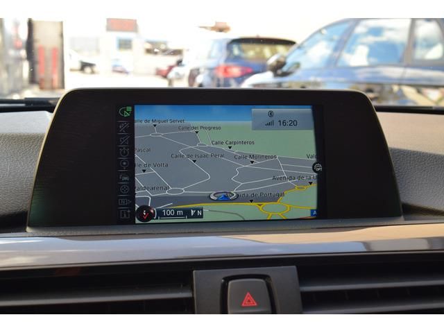 BMW 325 BMW Serie 3 D Touring Mode