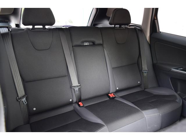 Volvo XC60 VOLVO XC60 2.4 D5 Momentum AWD