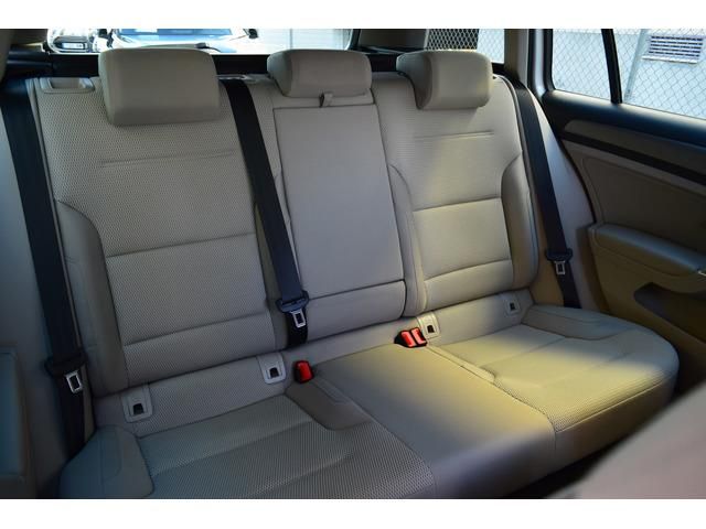 Volkswagen Golf Variant 2.0 TDI CR BMT Advance 110 kW