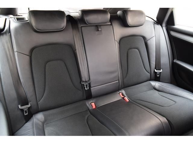 Audi A4 Avant AUDI A4 AVANT S-LINE 2.0 TDI 1