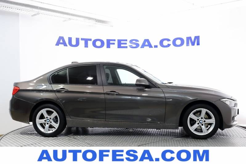 BMW 316 F30 316D 116CV 4P