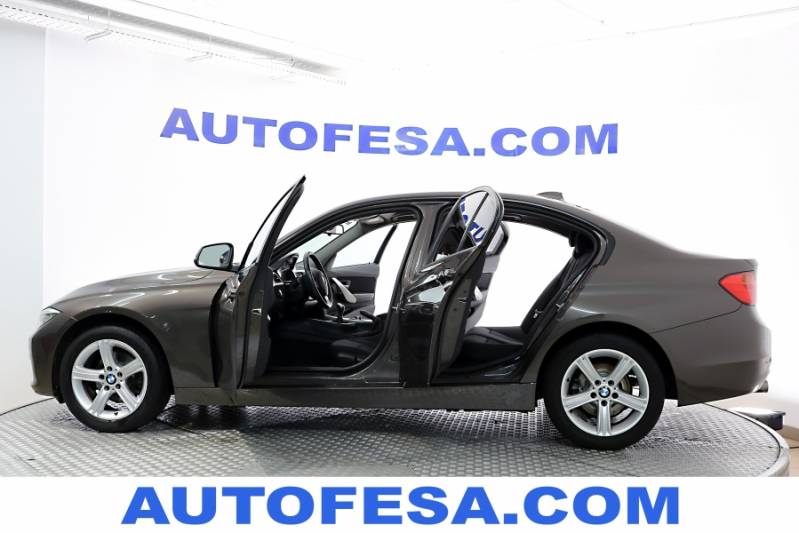 BMW 316 F30 316D 116CV 4P