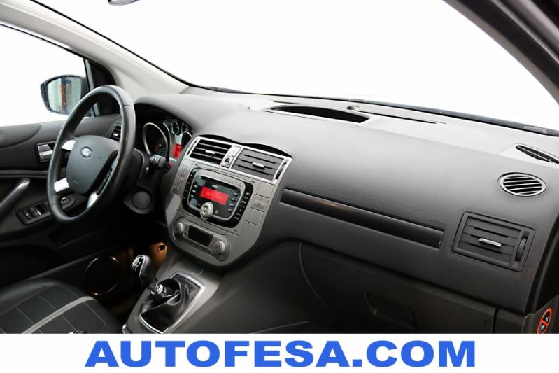 Ford Kuga 2.0 TDCi 140cv Titanium 2WD 5p