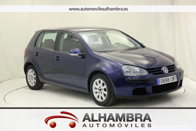 Volkswagen Golf 1.6 FSI HIGHLINE