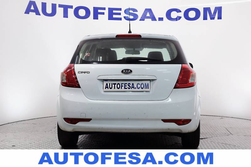 Kia Ceed 1.4 CVVT 90cv Concept 5p