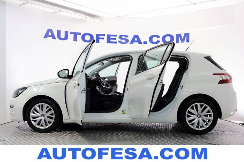 Peugeot 308 1.6 HDi 92cv Business Line 5p