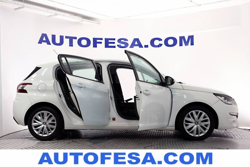 Peugeot 308 1.6 HDi 92cv Business Line 5p