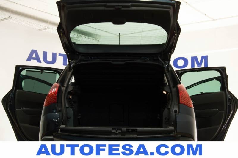 Peugeot 3008 2.0 HDi 150cv Allure 5p FAP