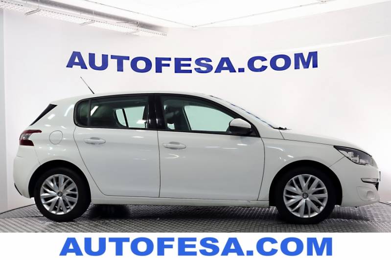 Peugeot 308 1.6 HDi 92cv Business Line 5p