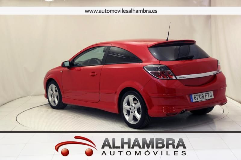 Opel Astra GTC 1.9 CDTI 120 SPORT