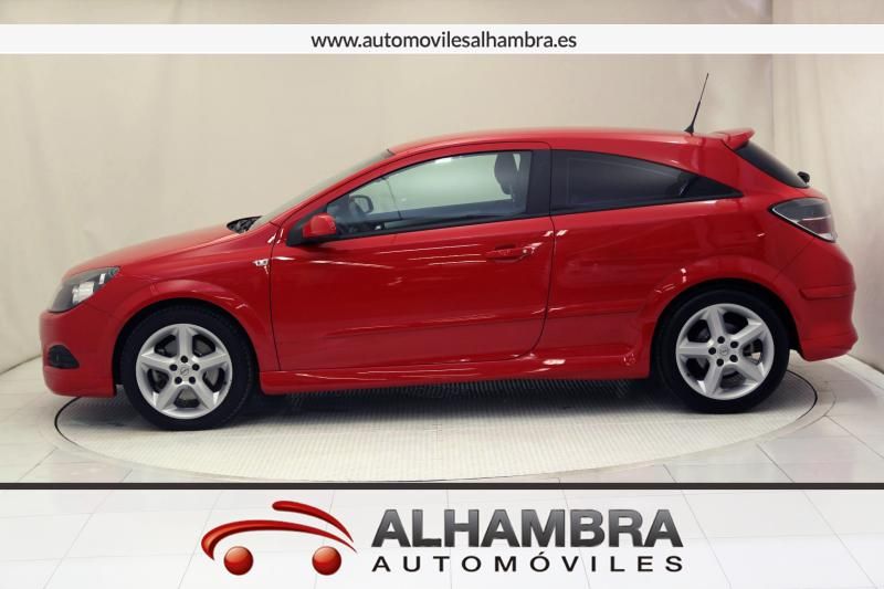 Opel Astra GTC 1.9 CDTI 120 SPORT