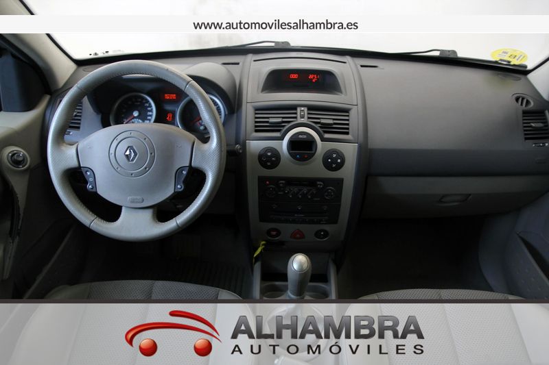 Renault Megane 1.6 LUXE PRIVILEGE 5P