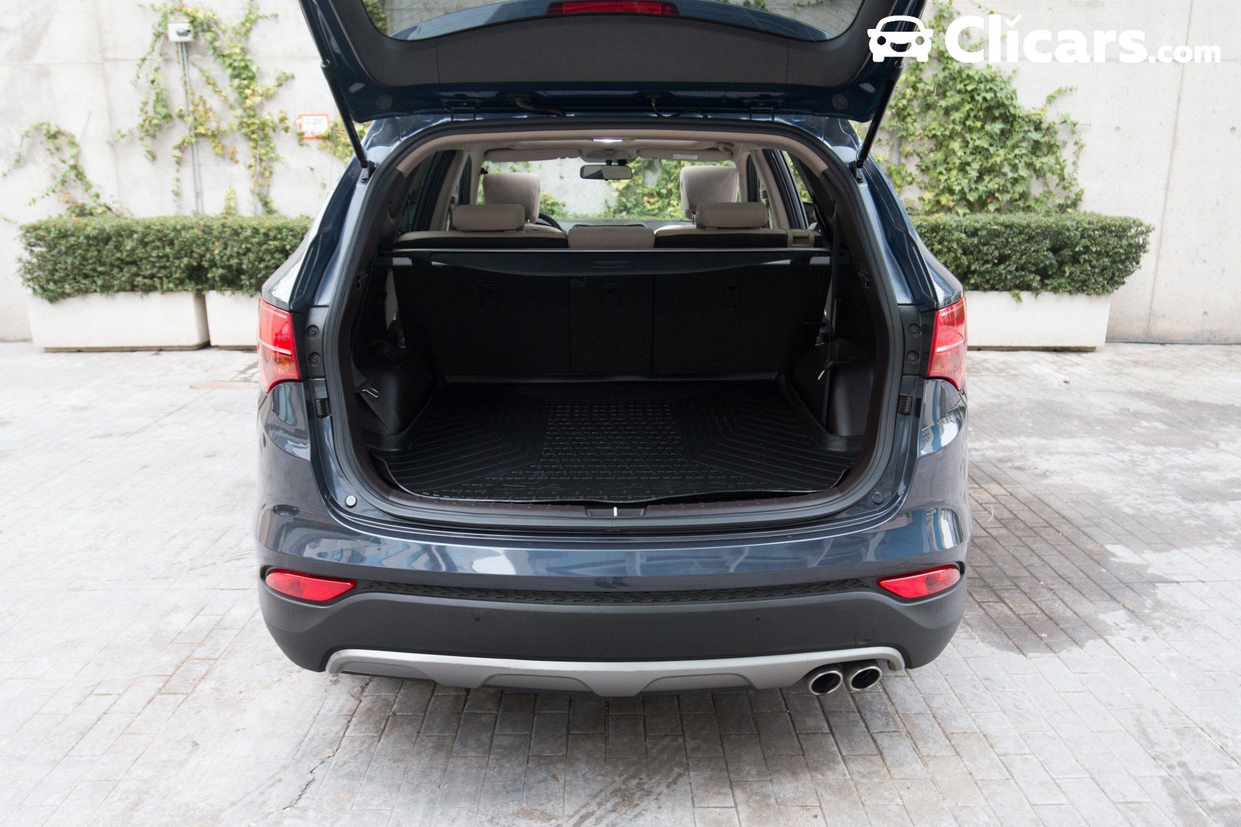 Hyundai Santa Fe 2.0 CRDi Stadt Sky 4x2 7S