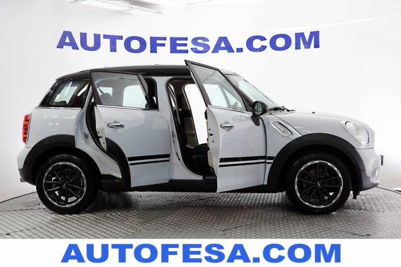 MINI Cooper D Countryman R60 Cooper 2.0D 111cv 5p Auto