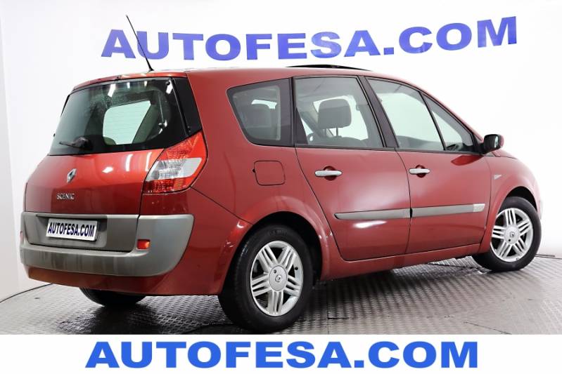 Renault Grand Scenic 2.0 136cv Luxe Dynamique 7 Plazas 5p