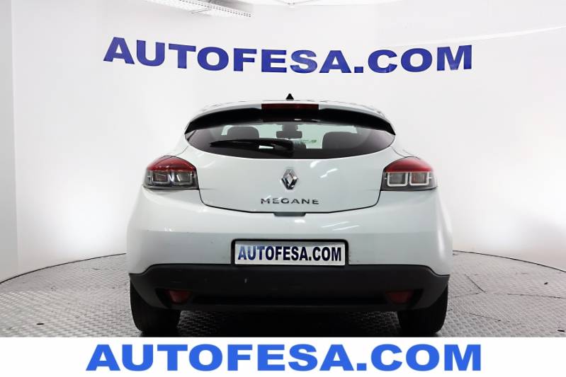 Renault Megane 1.9 dCi 130cv Dynamique 3p