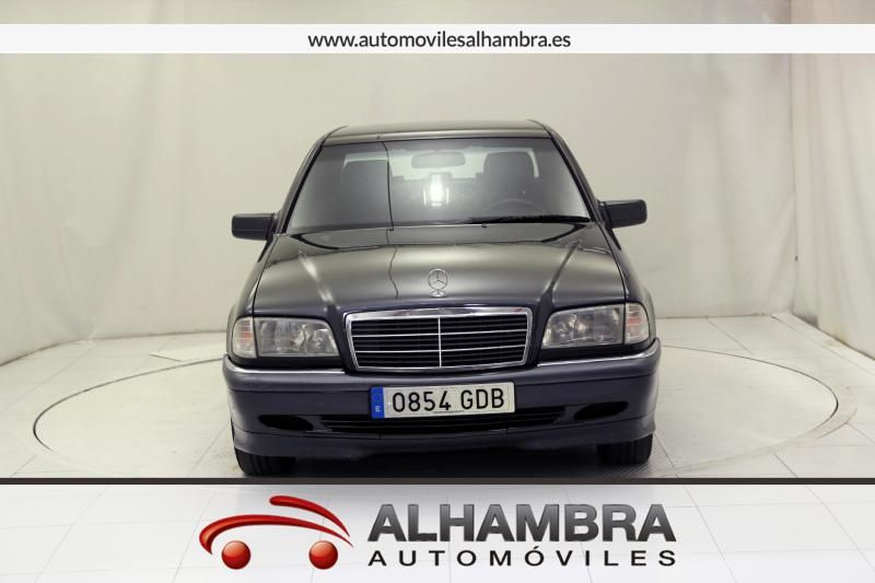 Mercedes-Benz C 250 CLASE C 250 DT ELEGANCE