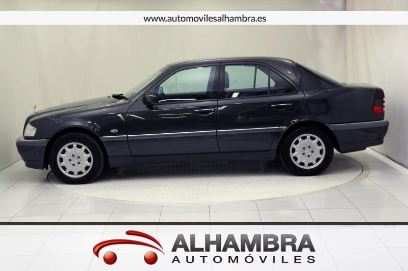 Mercedes-Benz C 250 CLASE C 250 DT ELEGANCE