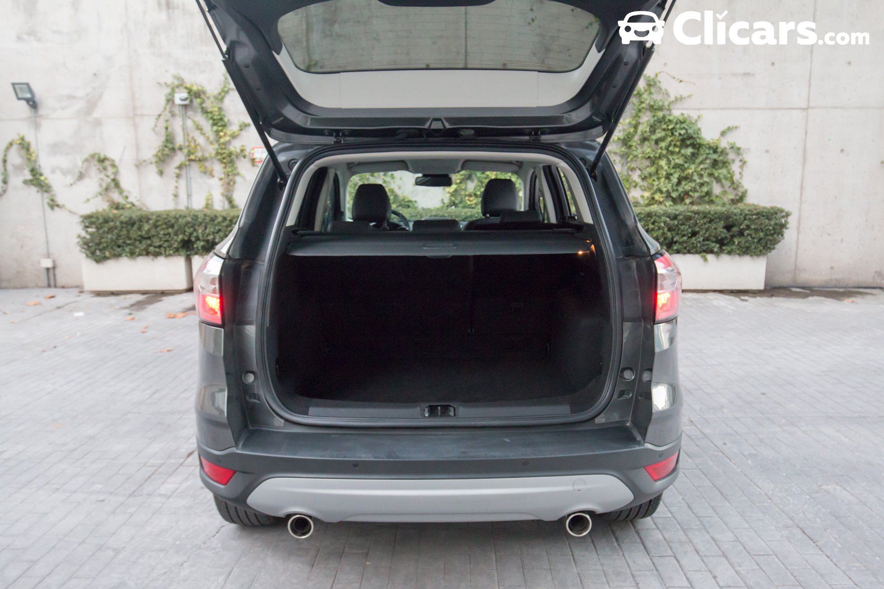 Ford Kuga 2.0 TDCi 150 4x2 A-S-S Titanium