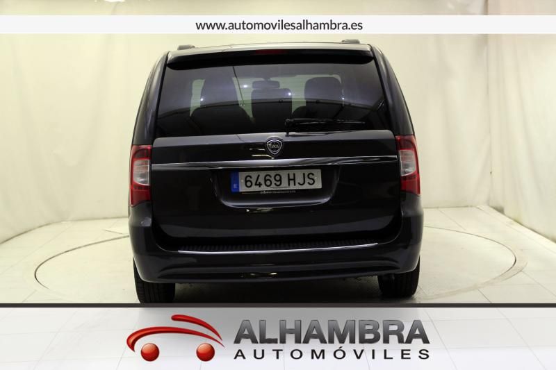 Lancia Voyager 2.8 CRD GOLD AUTO 7 PLAZAS