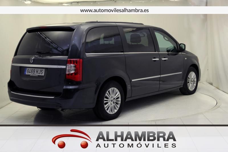 Lancia Voyager 2.8 CRD GOLD AUTO 7 PLAZAS