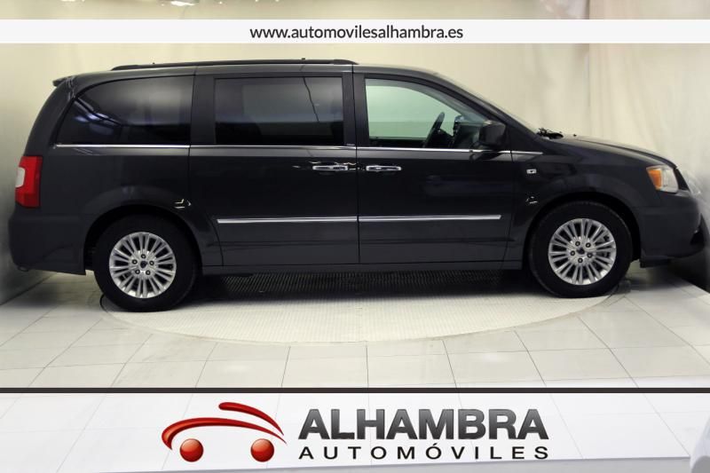 Lancia Voyager 2.8 CRD GOLD AUTO 7 PLAZAS
