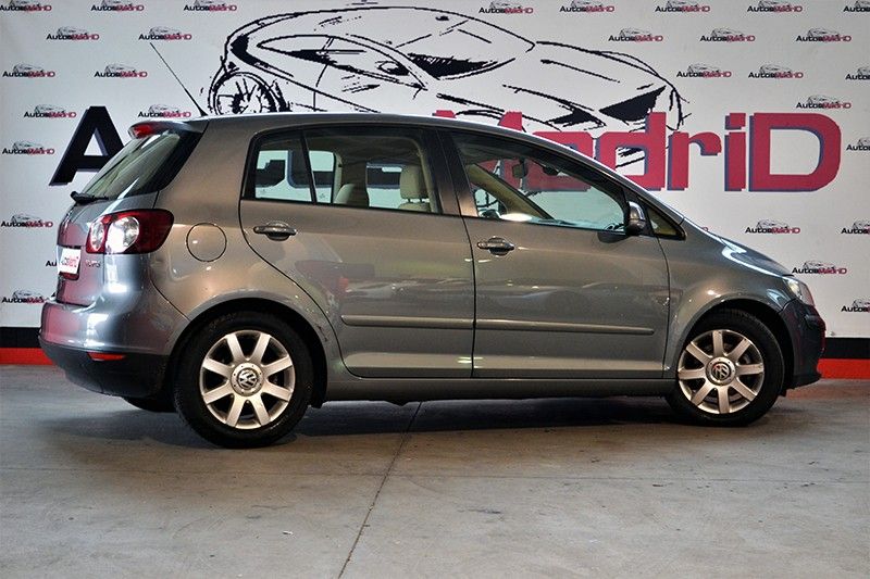Volkswagen Golf Plus 1.6 FSI Highline Triptonic