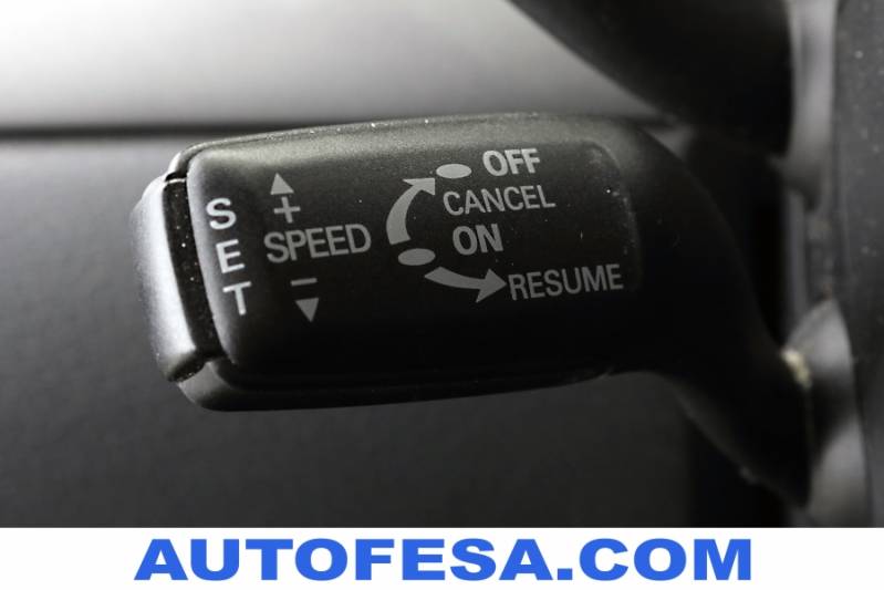 Audi A8 4.2 335cv quattro 4p Auto