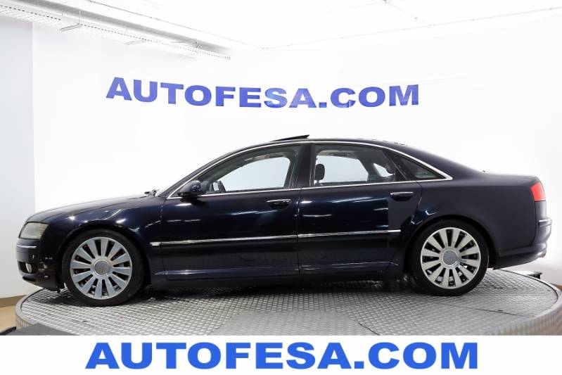 Audi A8 4.2 335cv quattro 4p Auto